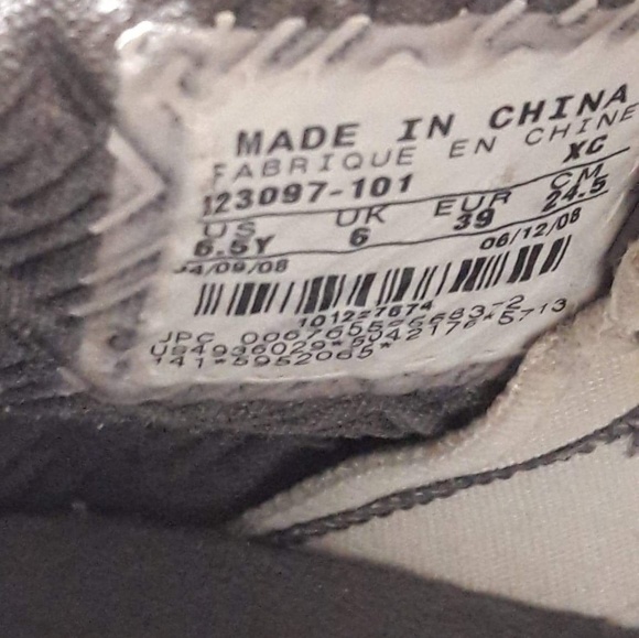 Air Jordan Olympia size 6y - Picture 4 of 4